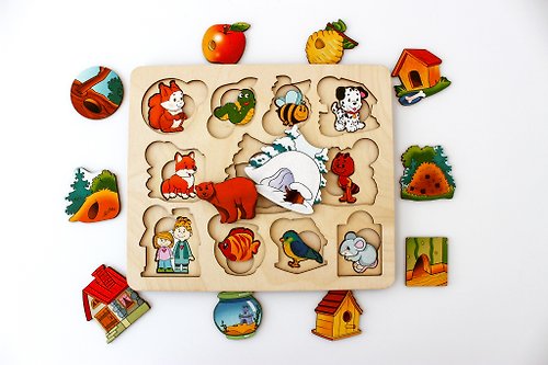 WoodCreativityGifts Wooden Puzzle - animals and houses, Montessori toddler toy, jigsaw board