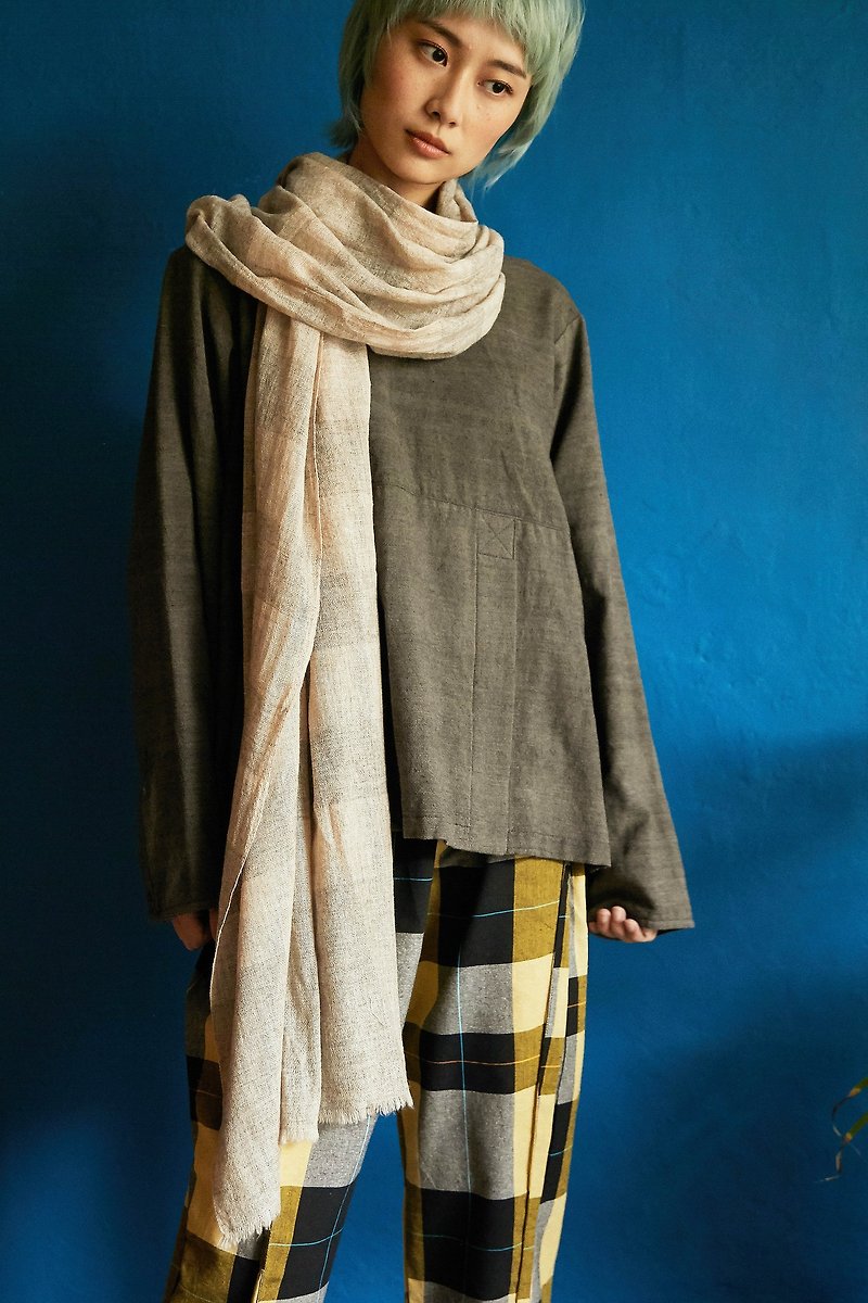 natural dyed soft wool scarf | mist |  fair trade - ผ้าพันคอถัก - ขนแกะ สีใส