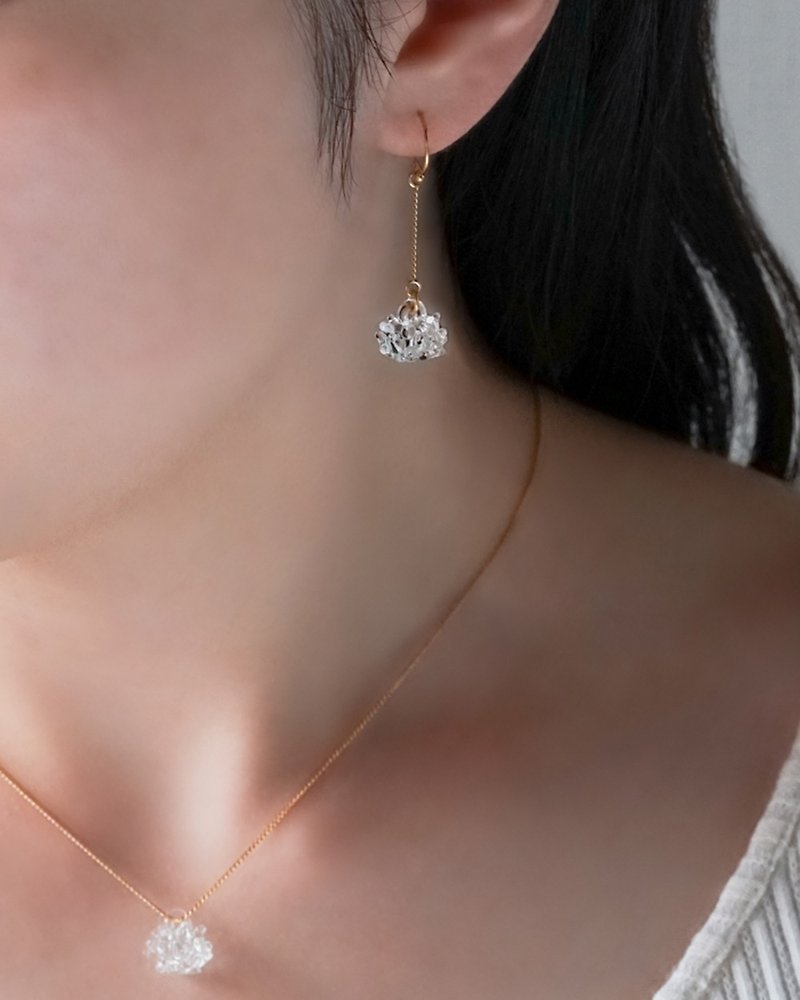 HARIO Handmade Glass White Clover Flower Earrings - Earrings & Clip-ons - Glass Transparent
