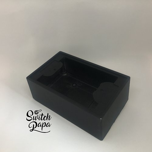 開關拔拔·switchpapa·微工業 消光霧黑一聯鋁製明盒