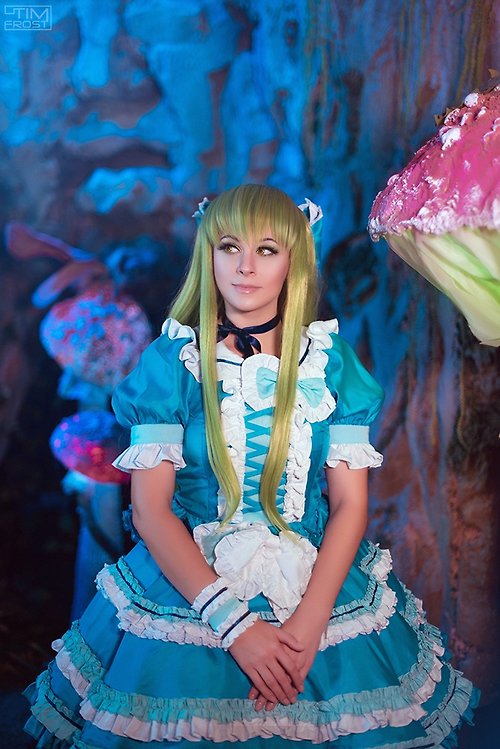 Yuna Cosplay Store Code Geass CC Alice in Wonderland Halloween cosplay costume IN STOCK