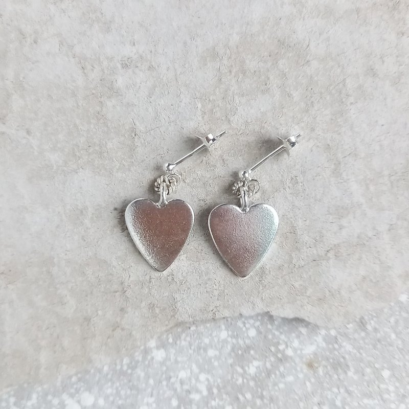 Karen Silver Flat Heart Earrings M / Pierced Earrings or Clip-On - Earrings & Clip-ons - Silver Silver