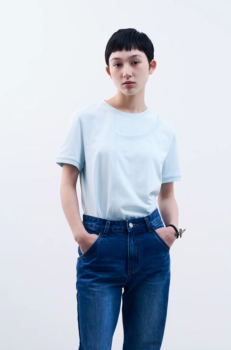 Japanese minimalist double-stacked collar short-sleeved T-shirt - เสื้อยืดผู้หญิง - วัสดุอื่นๆ สีเขียว