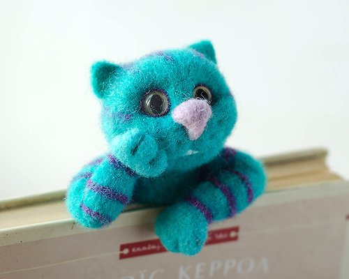 NineCarpStudio Handmade Cheshire Cat Bookmark Alice in Wonderland Gift For Bookworm Funny Book