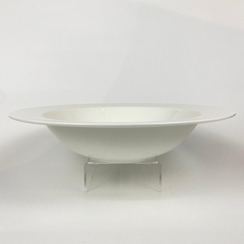 【Narumi】Wide White廣緣純白骨瓷30cm沙拉缽 - 碗 - 陶 白色