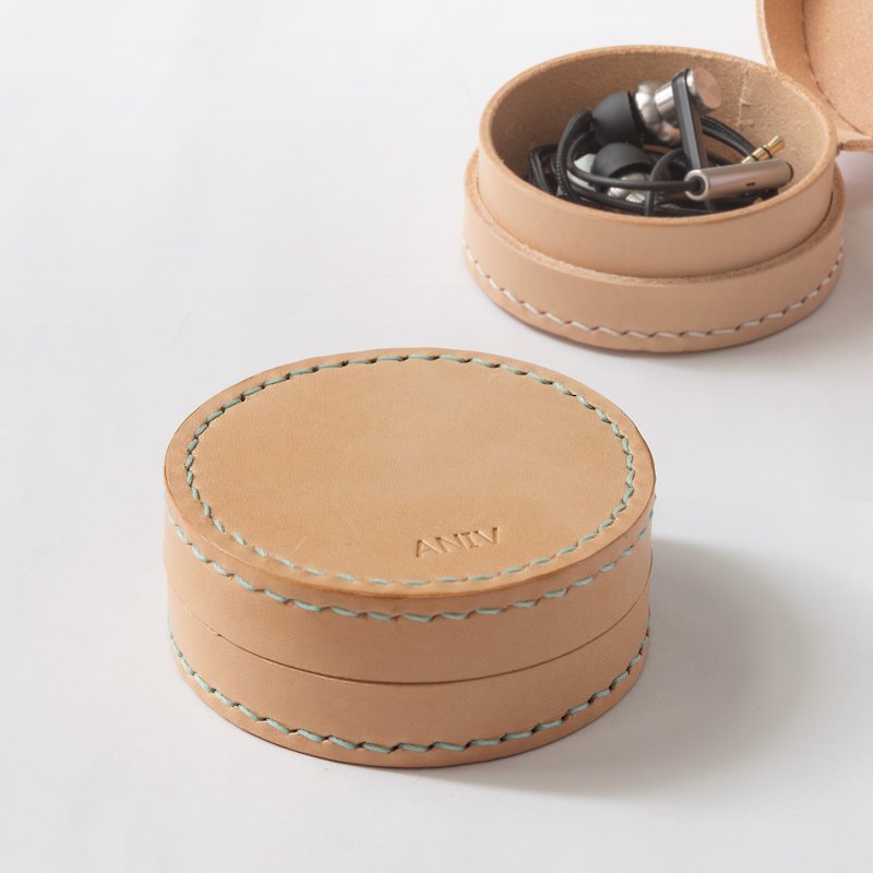 SEANCHY Wheel Cake Fully Handmade Headphone Box Storage Box Round Cake Box Vegetable Tanned Genuine Leather Customized - กระเป๋าใส่เหรียญ - หนังแท้ สีนำ้ตาล