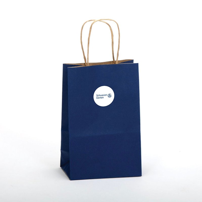SG gift paper bag (21 x 11 x 27cm) - กล่องของขวัญ - กระดาษ 