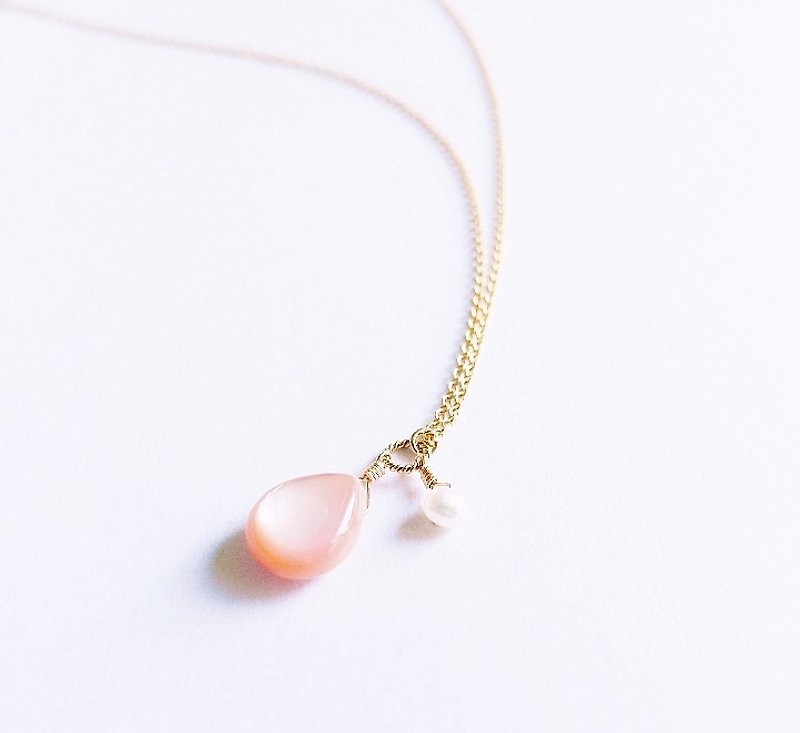 Natural pink shell water droplets glaze light drops 14K GF necklace gentle temperament - Necklaces - Gemstone Pink