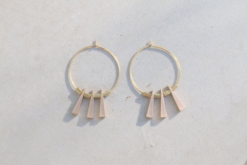 Earrings triangle 1072, hello - Earrings & Clip-ons - Other Metals Gold