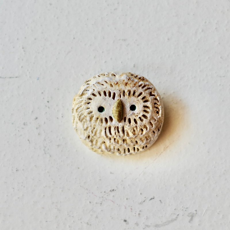 Baby owl broach  Christmas present - Brooches - Pottery White