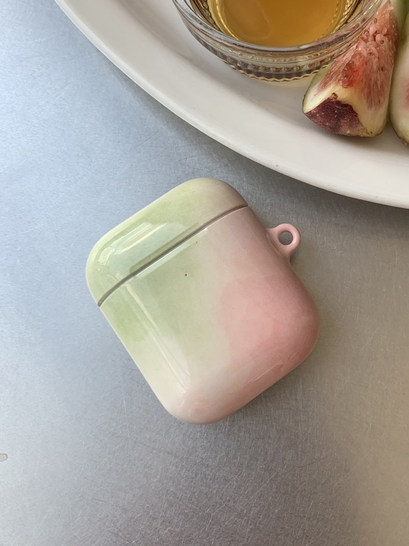 抹茶ストロベリー AirPods & Buds ケース - イヤホン収納 - その他の素材 