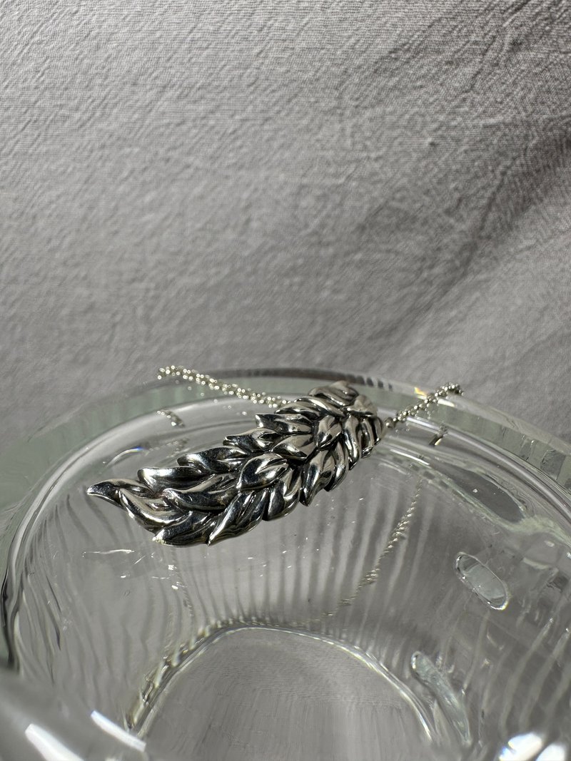 Dancing Leaves - Necklaces - Other Metals Silver