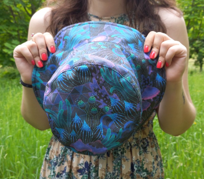 Cotton bucket hat with mushroom unisex. Summer designer hat for travel, festival - 帽子 - 棉．麻 多色