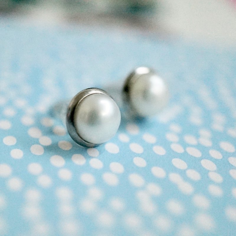 ITS-284 [earrings minimalist 6mm metal edge series] natural freshwater pearl] ear · only with exquisite packaging - ต่างหู - โลหะ สีเงิน