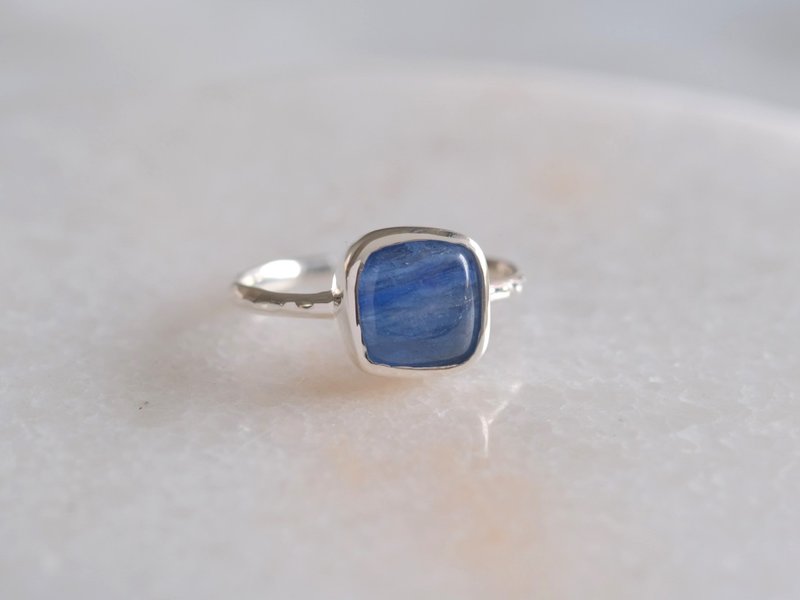 Kyanite ring カイヤナイト シルバーリング silver925　フリーサイズ - 戒指 - 寶石 藍色