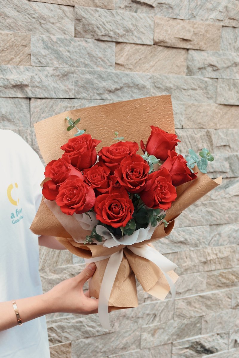 10朵玫瑰鮮花束 情人節 紀念日 生日花束 - 乾花/永生花 - 植物．花 