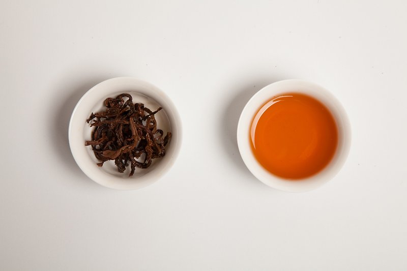 [Taiwan Blue Tea] Red Jade (naked packaging tea 150g / four two) - ชา - อาหารสด สีแดง