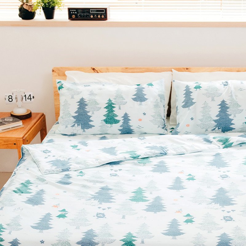 Moomin森林100%天絲薄被套 雙人特大-嚕嚕米Tencel天絲萊賽爾纖維 - 寢具/床包 - 其他材質 多色