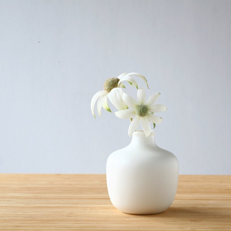 白い磁器の四角い一輪挿し - 花瓶/花器 - 瓷 白色