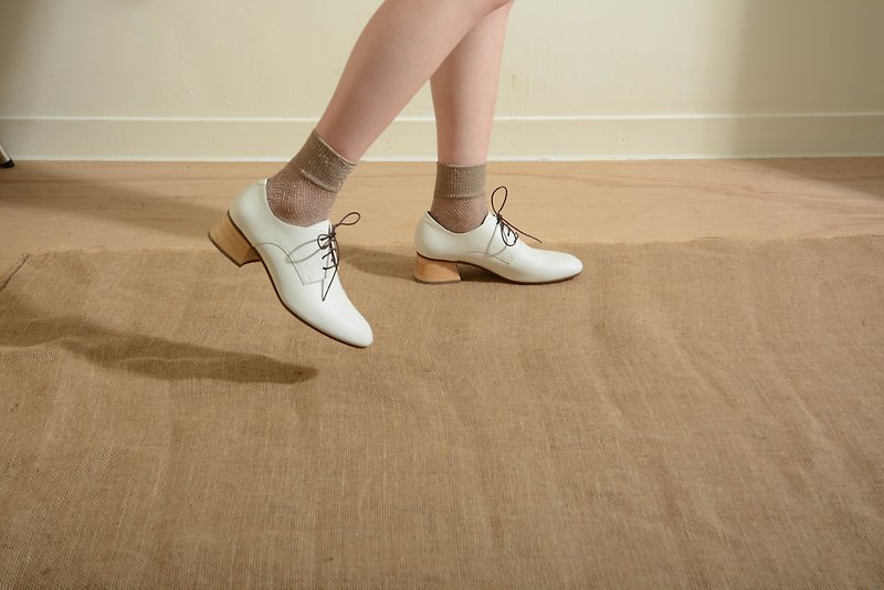 Square Toe Derby Shoes P03 Beige-Log - รองเท้าลำลองผู้หญิง - หนังแท้ ขาว