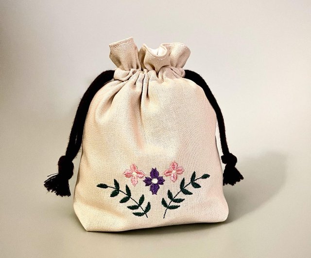 Embroidered best sale drawstring bag