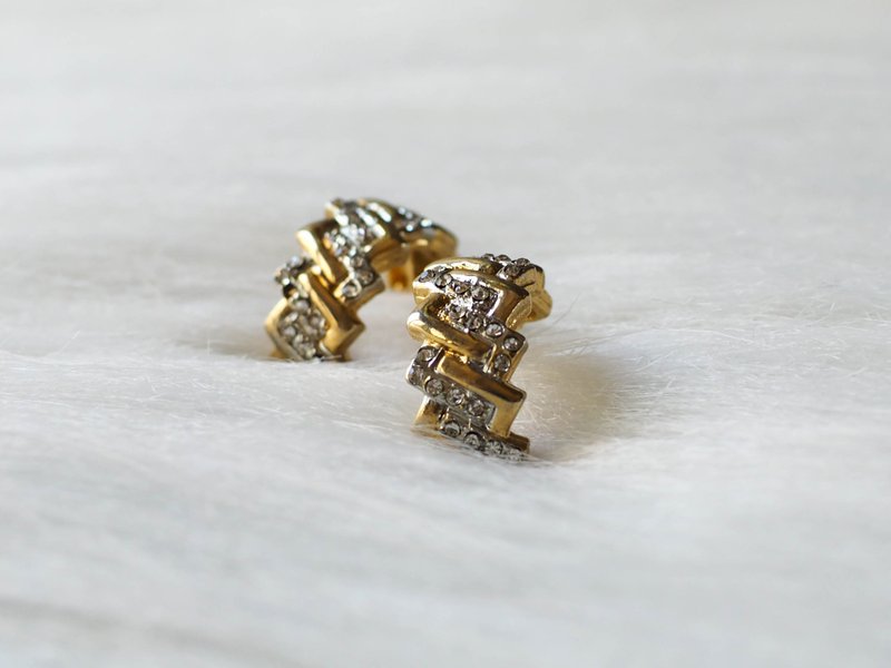 幾何俐落角型閃耀時代/金 古董珠寶耳針飾品 耳環 earrings Dangl - 耳環/耳夾/耳骨夾 - 其他金屬 金色