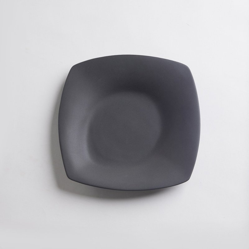 【3,co】Ocean Square Plate (Small)-Black - จานและถาด - เครื่องลายคราม สีดำ