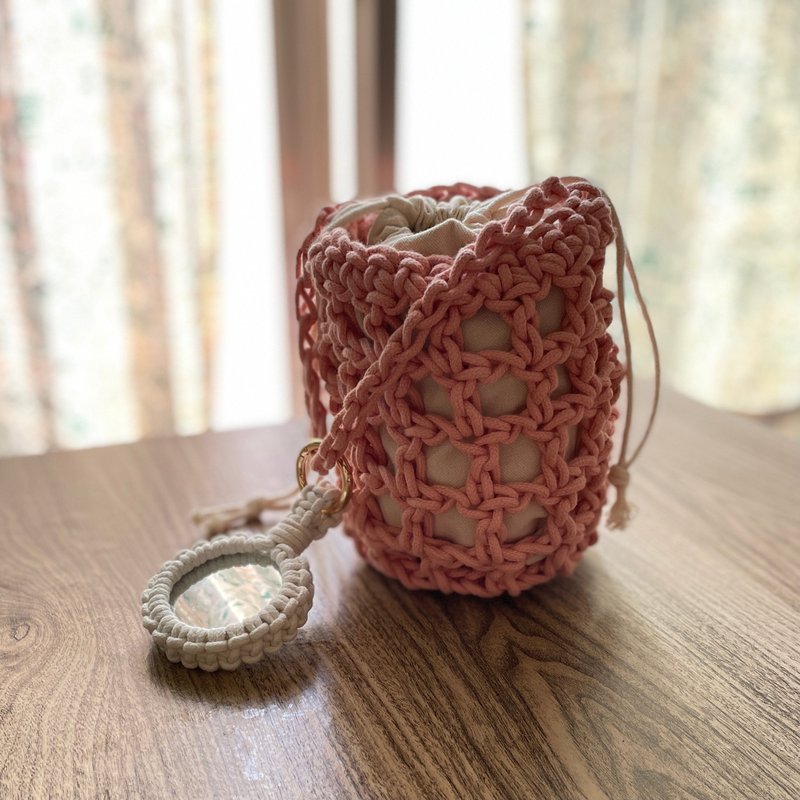 Diy鉤織鏤空圓桶包【Crochet bag】材料包 - 編織/刺繡/羊毛氈/縫紉 - 棉．麻 
