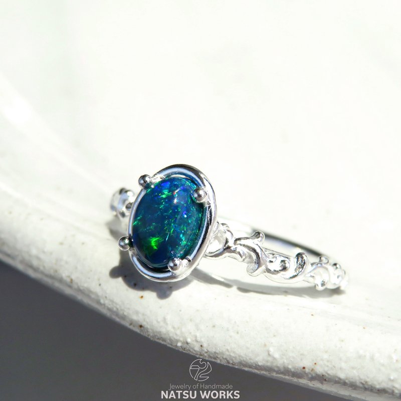 ブラック オパール リング / Gem and Botanical Black Opal Ring o - 戒指 - 寶石 藍色