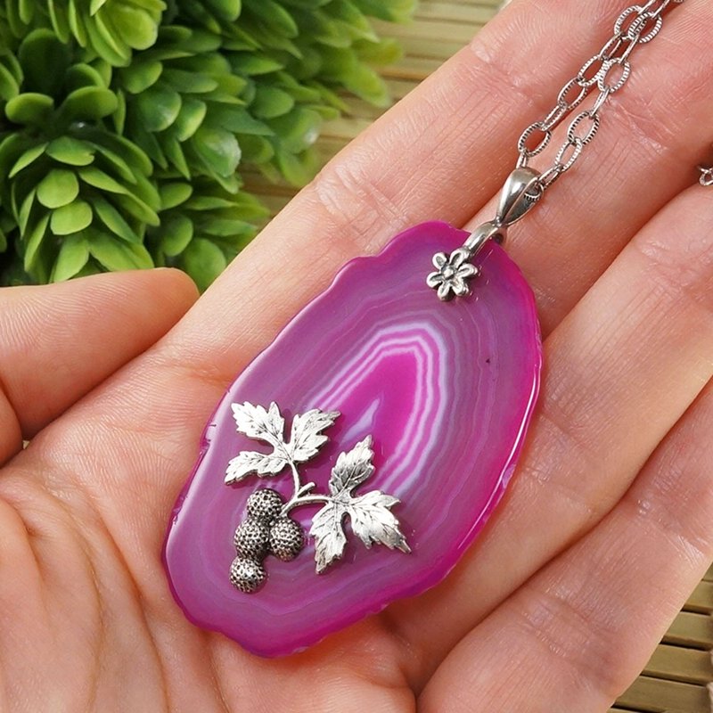 Pink Fuchsia Agate Slice Slab Silver Raspberry Pendant Necklace Jewelry Gift - สร้อยคอ - เครื่องประดับพลอย สึชมพู