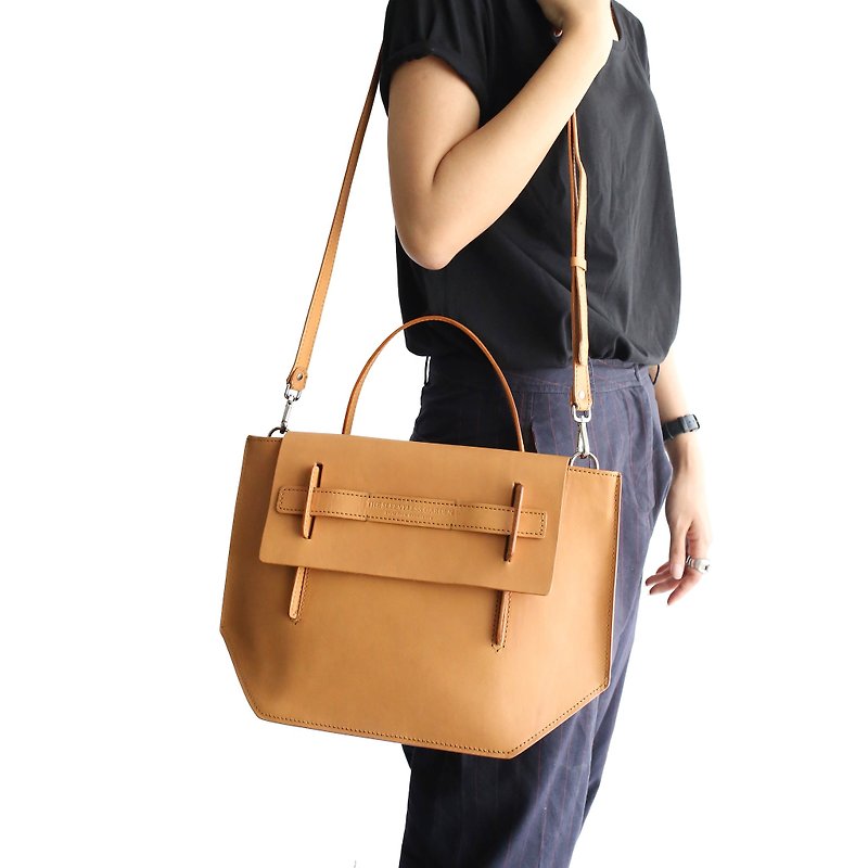 Latchel satchel leather bag /Tan - 側背包/斜孭袋 - 真皮 橘色