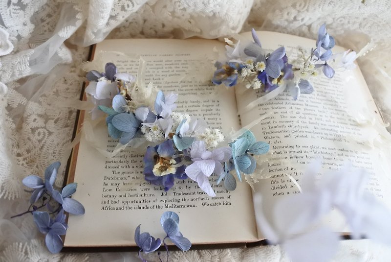 Wedding Floral Series ~ Midsummer Fantasy Blue and Purple Flower Arrangement Hair Ornaments - เครื่องประดับผม - พืช/ดอกไม้ สีน้ำเงิน