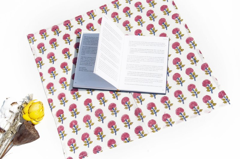 印度手工木刻印方巾 頭巾 植物染純棉布 手帕 茶巾領巾手拭巾-花 - 手帕 - 棉．麻 多色