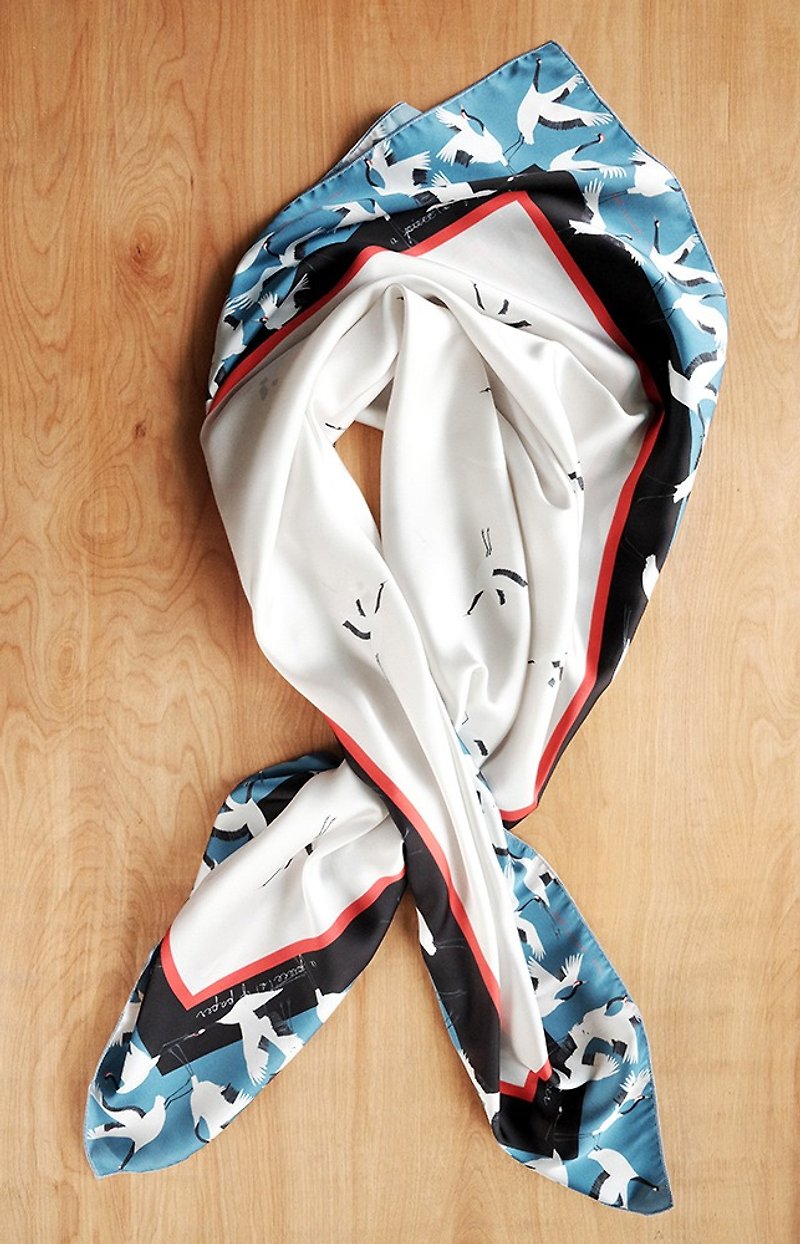 SCARF : Red Crowned Crane - 絲巾 - 聚酯纖維 藍色