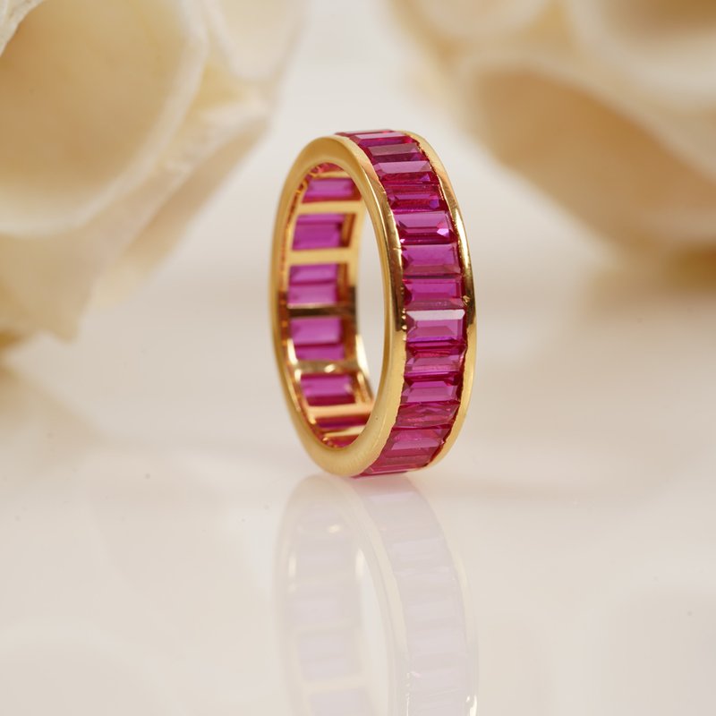 Baguette-Cut Channel Set Pink Sapphire Wedding Band, Full Eternity Ring Band - แหวนทั่วไป - เครื่องเพชรพลอย สึชมพู