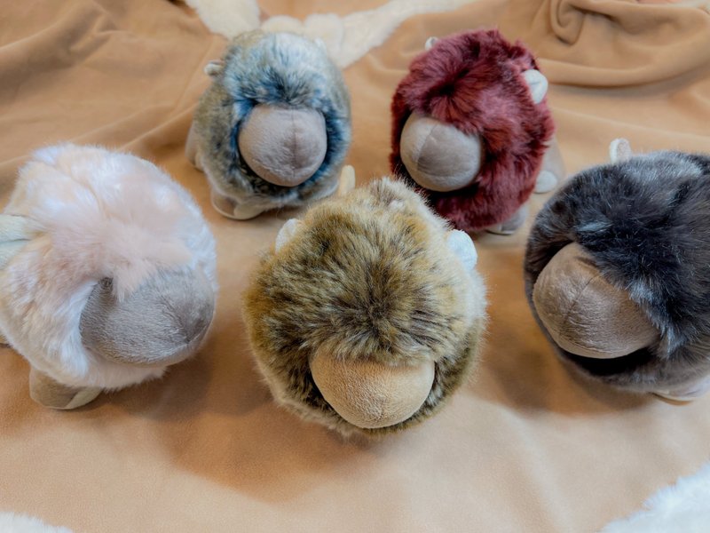 Cute plush doll-healing little cute lion - Stuffed Dolls & Figurines - Other Materials 