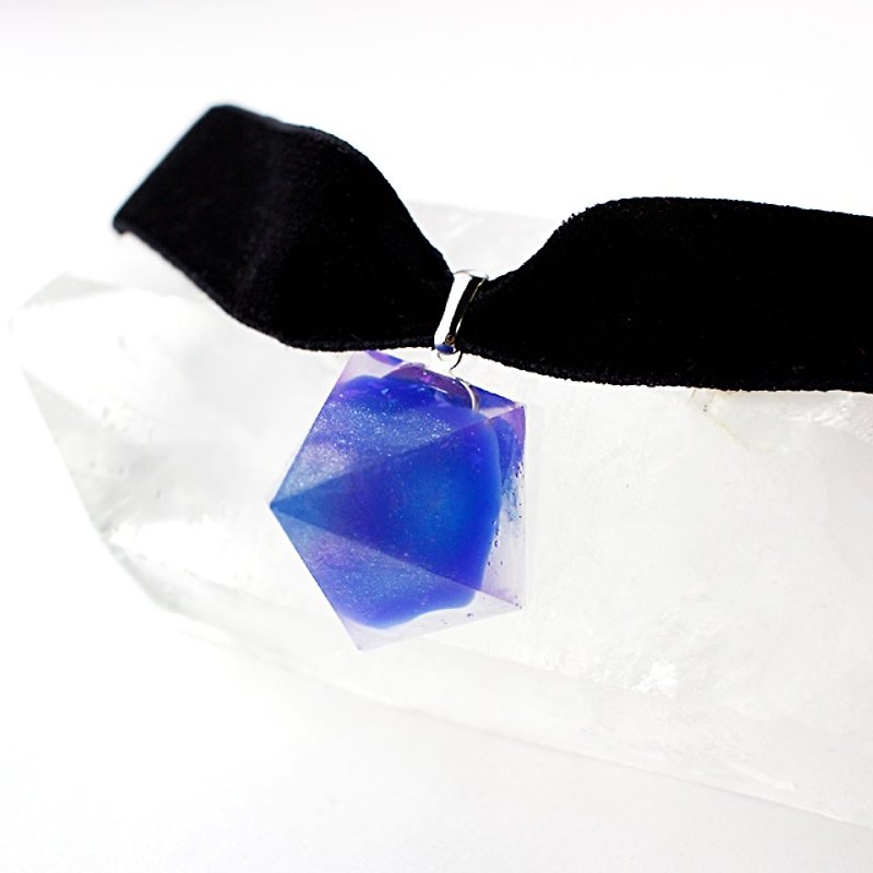Pentagon choker (Ryūsendō) - Necklaces - Other Materials Blue