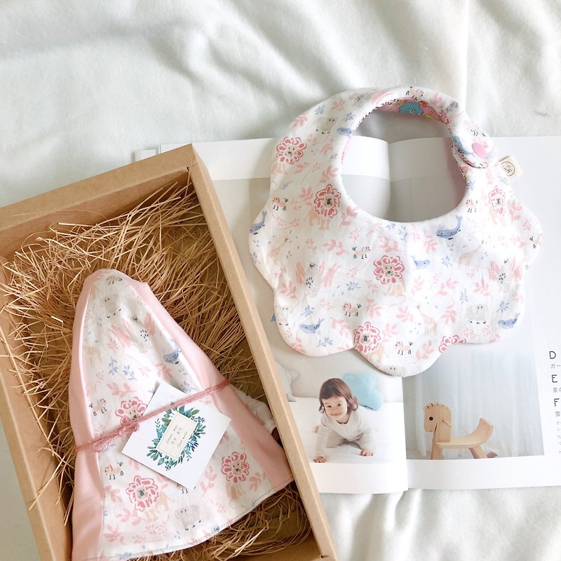 Pink Lion King Korean-made cotton Miyue gift box two-piece handmade baby fisherman hat + bib - Baby Gift Sets - Cotton & Hemp 