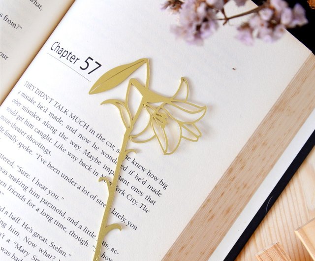 Cherry Blossom Bookmark - Shop banyan Bookmarks - Pinkoi