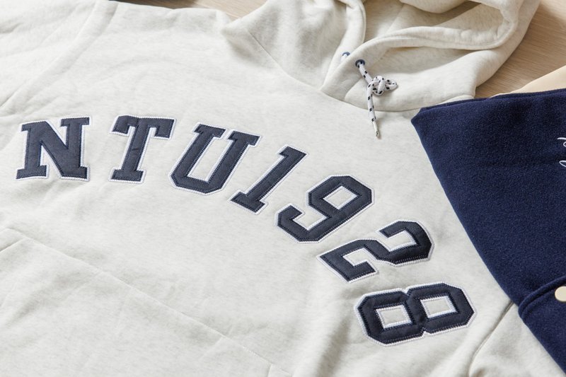 2025 A/W NTU1928 Premium Heavyweight Hoodie – Warm & Stylis - 帽T/大學T - 棉．麻 