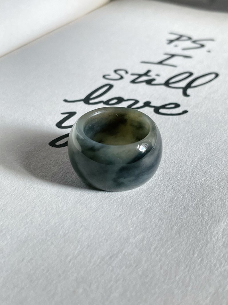 Natural Hetian jade blue and white wide ring Hong Kong code 15 Qiaomo #167 - แหวนทั่วไป - หยก หลากหลายสี