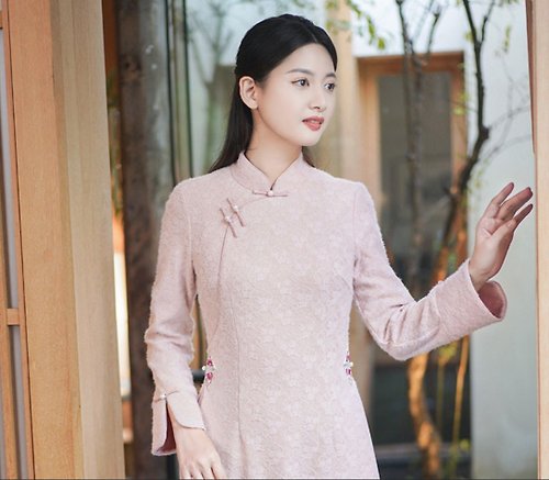初蟬 新中式 奧黛旗袍高端改良秋冬季粉色高級感氣質長款連衣裙洋裝