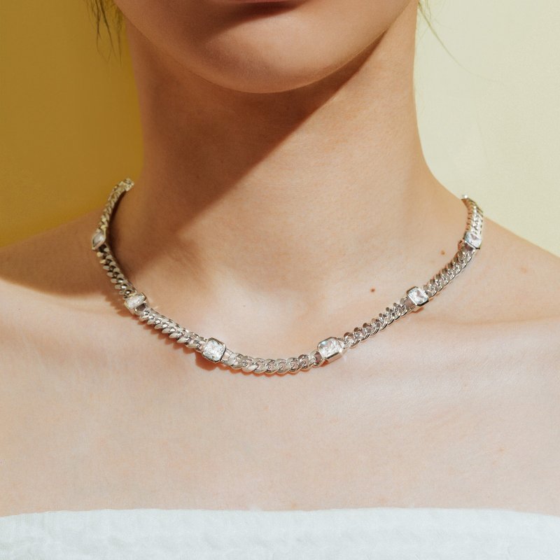 Buddy Square Zircon Necklace - สร้อยคอ - เครื่องประดับพลอย สีเหลือง