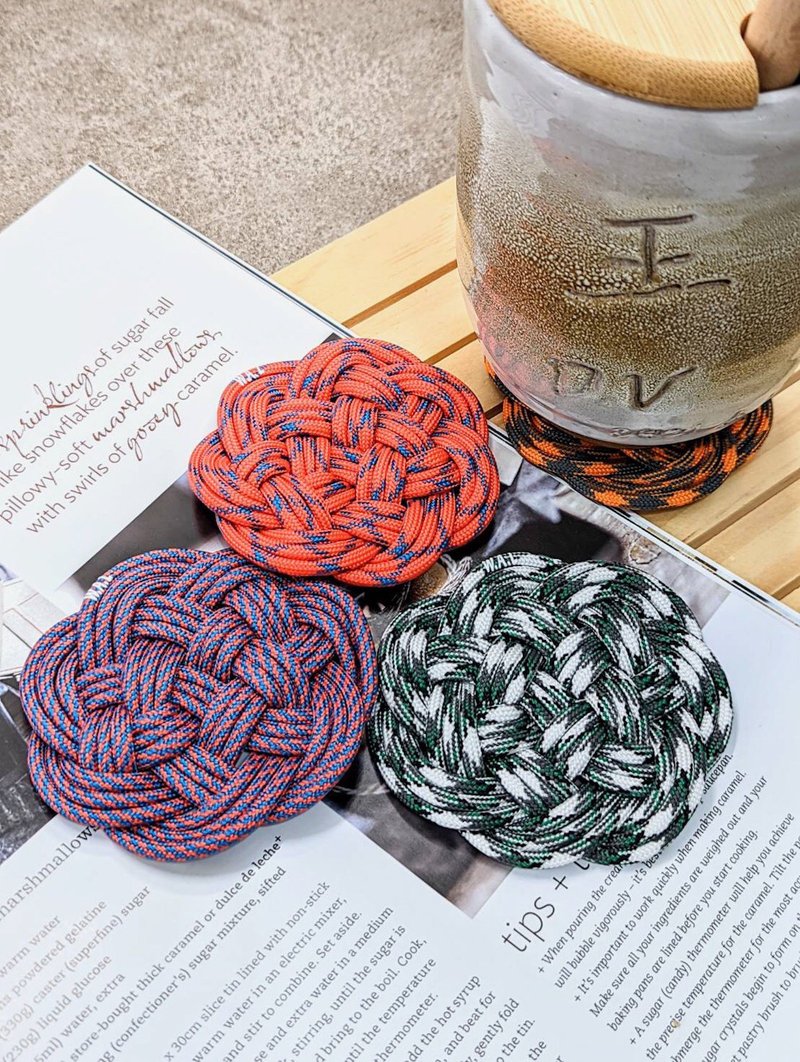 WAL-paracord coaster set of 4 Paracord mug mat handwork graduation gift gift small - ที่รองแก้ว - ไนลอน 