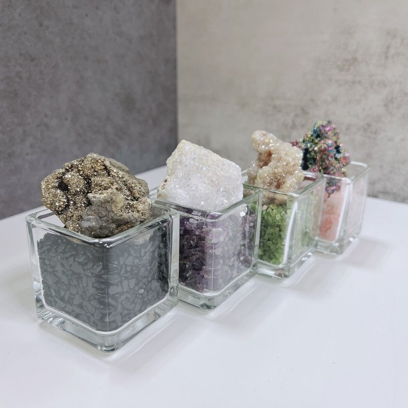 Druzy crystal cluster ornaments crystal home decoration - ของวางตกแต่ง - คริสตัล 