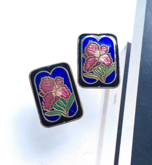 老時光角落 【西洋古董飾品 】景泰藍 黑藍色調 方形花卉 針式耳環