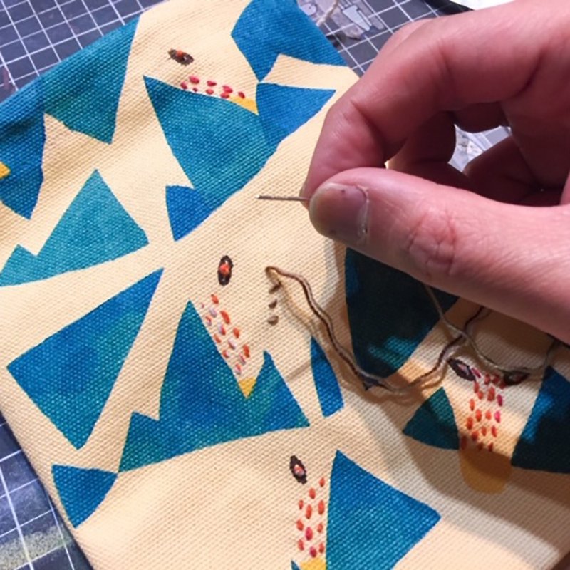 3/17・植物图鉴・物物 a kind of cafe type dyeing embroidery small tote bag - Knitting / Felted Wool / Cloth - Pigment 