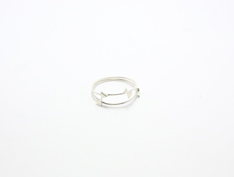 ni.kou Silver Bow bicyclic ring - แหวนทั่วไป - โลหะ 