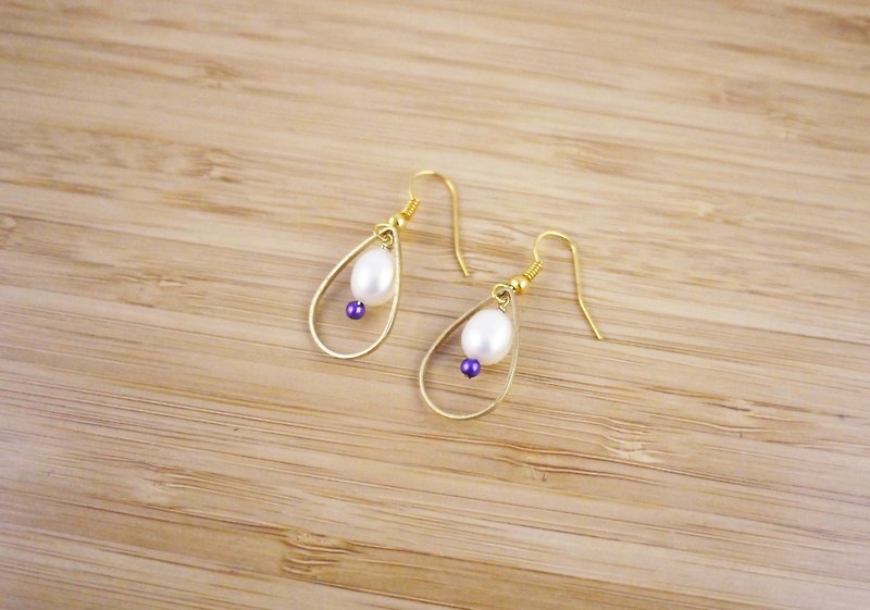 【Elegant Melody】 Pearl Earrings - Earrings & Clip-ons - Pearl White