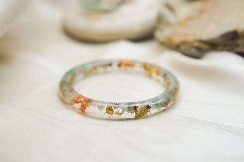 玉碧翡紅【丸面細身バングル58mm】-魔法のクリスタル浄化オルゴン - ブレスレット - レジン 多色